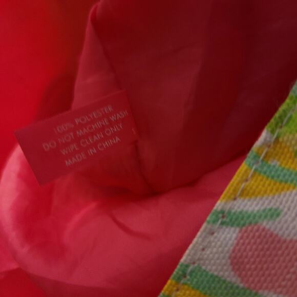 Lilly Pulitzer for Estee Lauder Beach Strawberry Banana Tote Bag - Picture 9 of 14